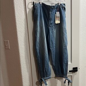 ARULA Classic Blue Jeans (2X & 3X)